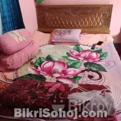 কাঠের খাট